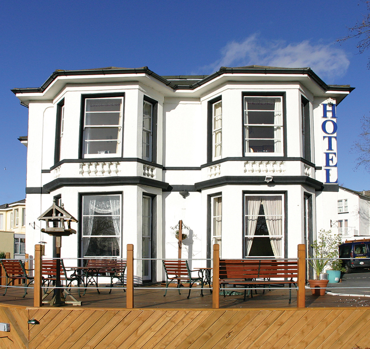 B&B In Torquay. Set A Quiet Area Of Torquay, Free Parking,