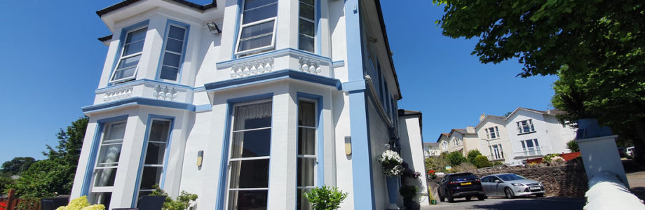 the best bed and breakfast Torquay. Easter B and B Torquay